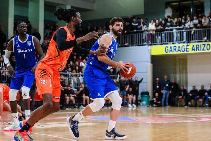 من المواجهة