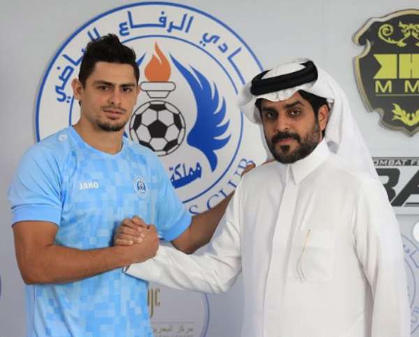 من تقديم جاكو لاعبًا للرفاع