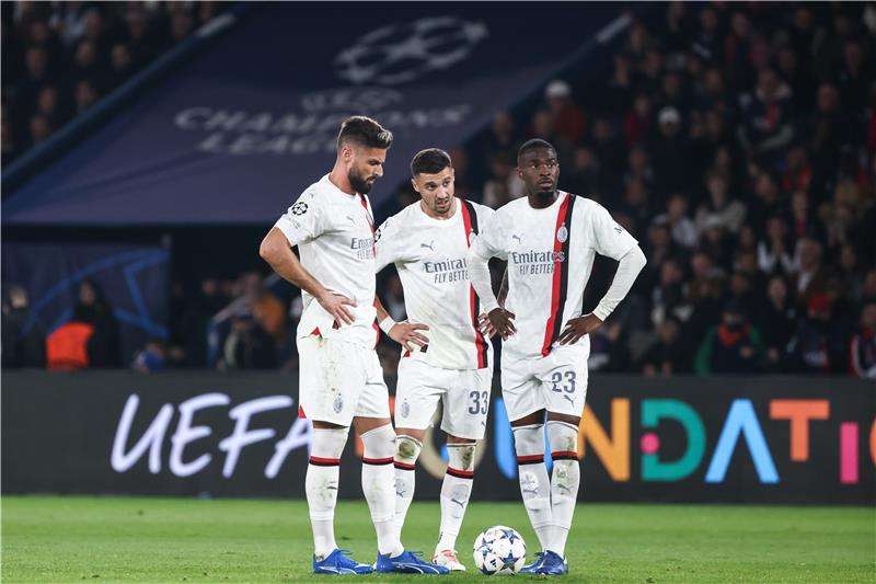 لاعبو ميلان