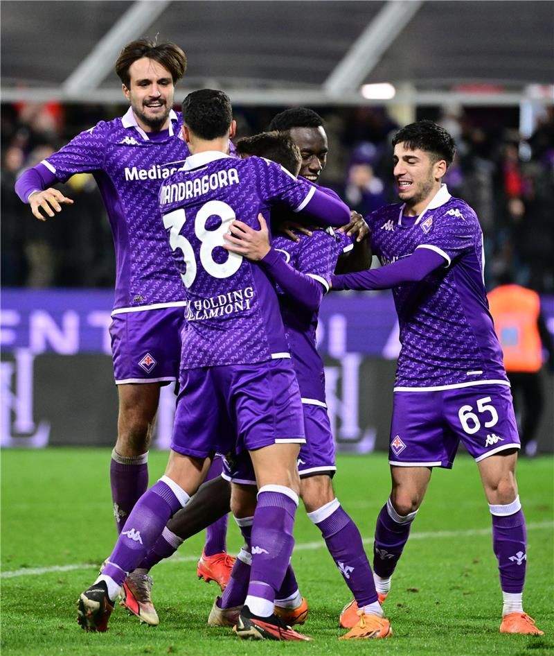 لاعبو فيورنتينا