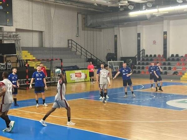 من تحضيرات المنتخب الإماراتي