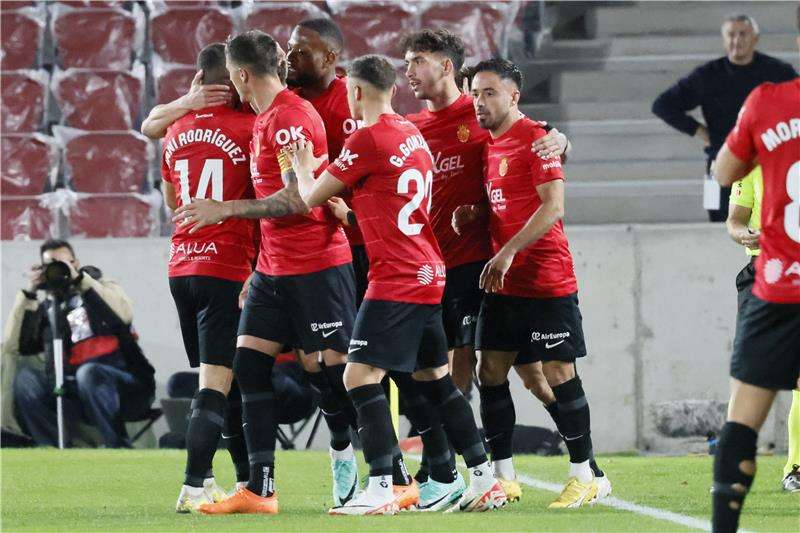 لاعبو أوساسونا