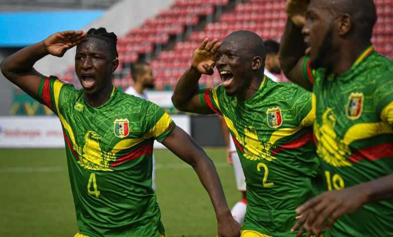 لاعبو منتخب مالي