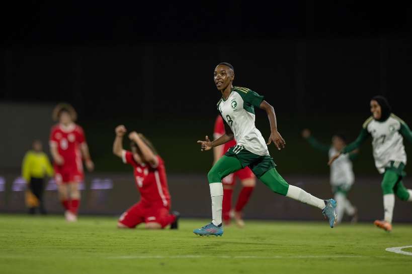 البندري المبارك بعد التسجيل بمرمى سوريا