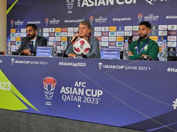 من المؤتمر الصحفي