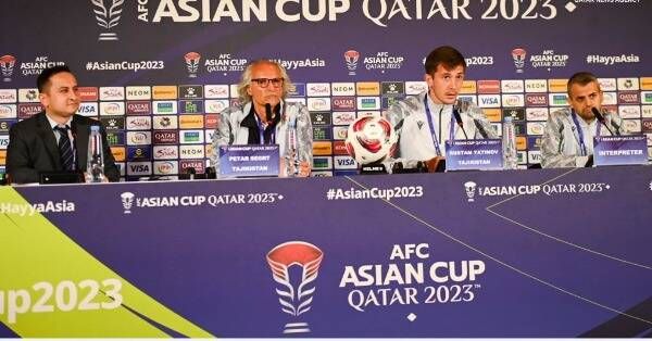 من المؤتمر الصحفي