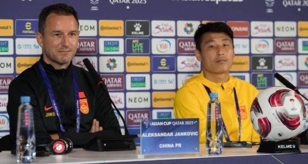 من المؤتمر الصحفي