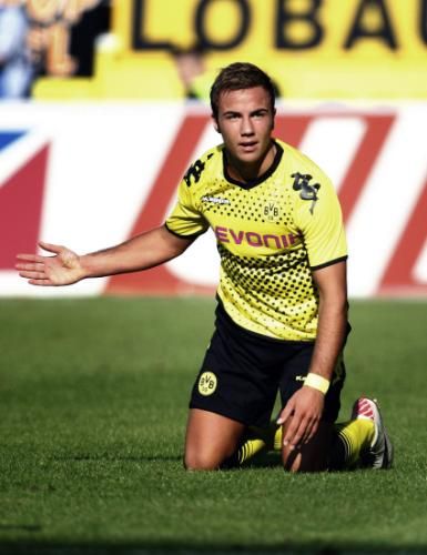 2011-09-24t153723z_01_boh09_rtridsp_3_soccer-germany_reuters