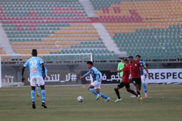 من لقاء بيراميدز والطلائع