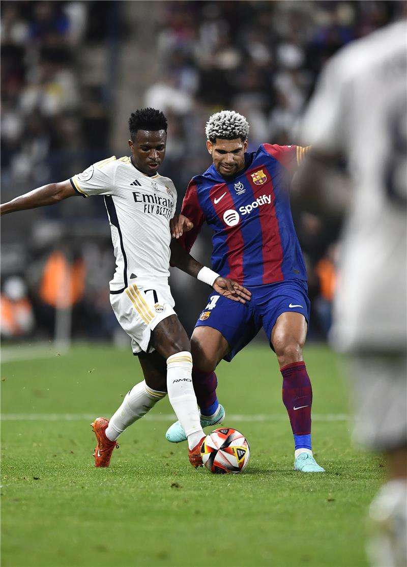 أراخو وفينيسيوس