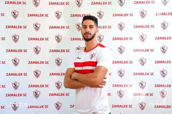 من تقديم اللاعب