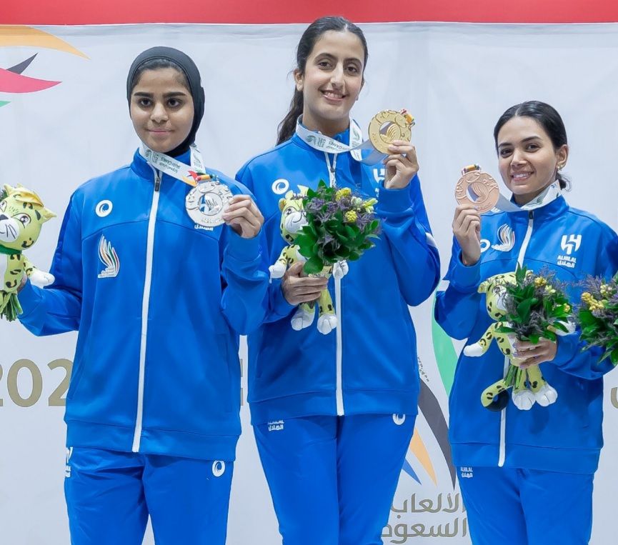 لاعبات الهلال للمبارزة