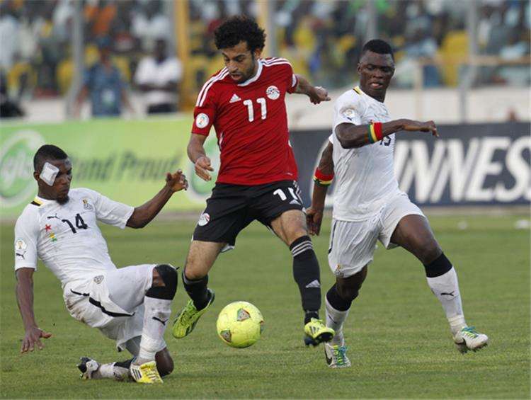 لقاء سابق بين المنتخبين