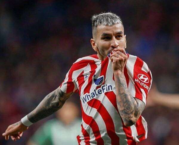 أنخيل كوريا