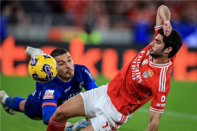 جونسالو جيديش