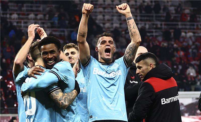 فرحة لاعبي ليفركوزن