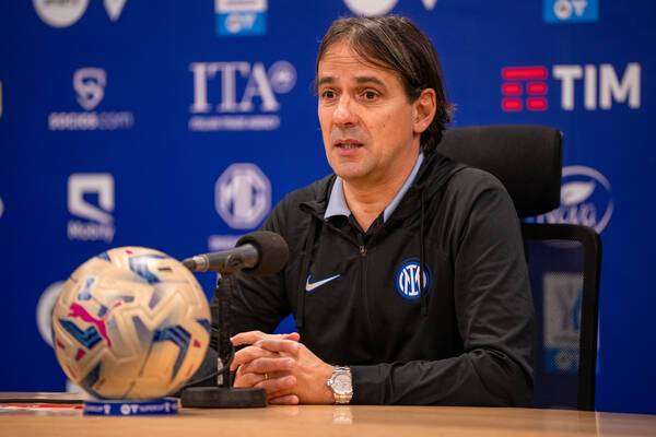 سيموني إنزاجي