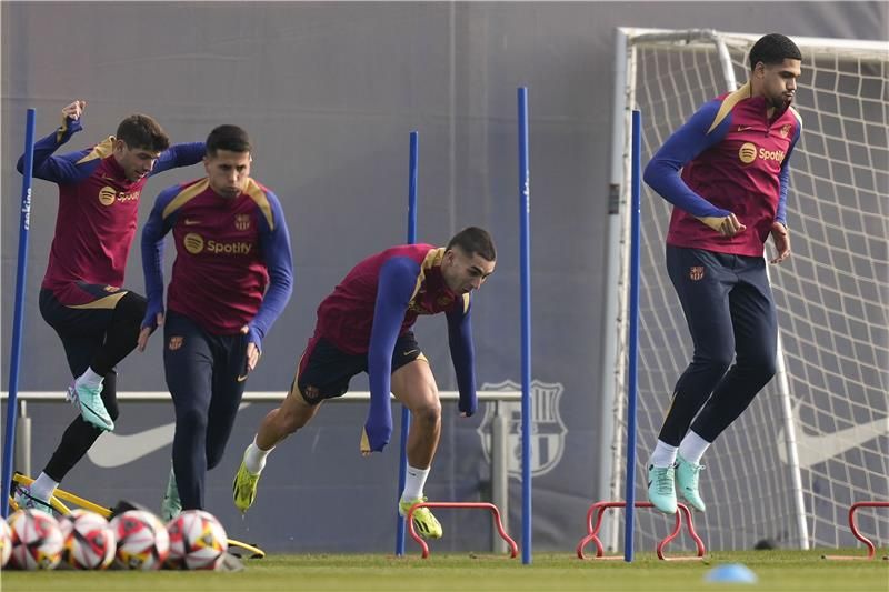 لاعبو برشلونة