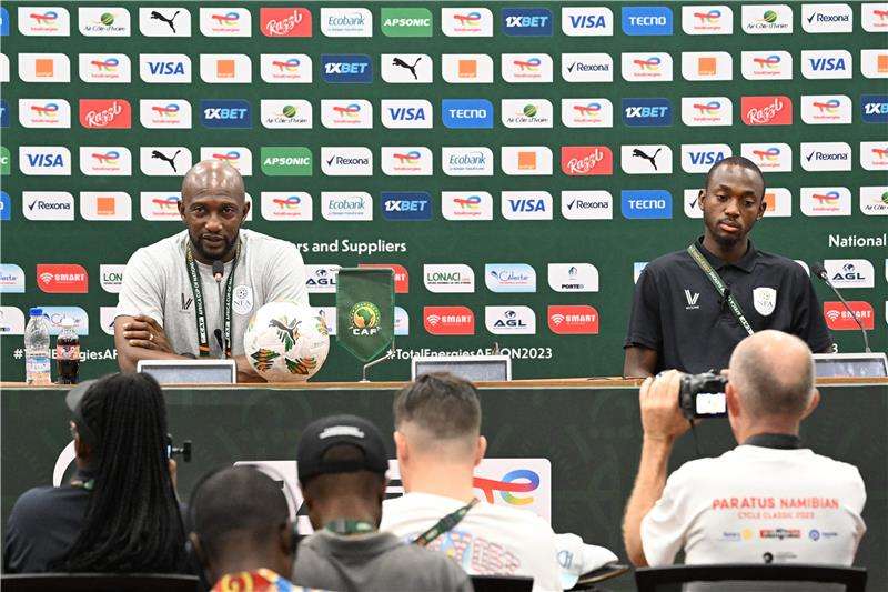 من المؤتمر الصحفي