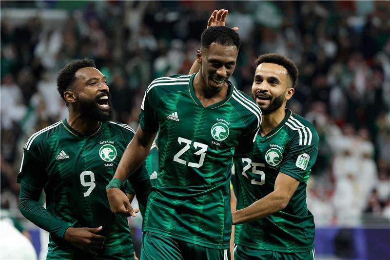 لاعبو منتخب السعودية