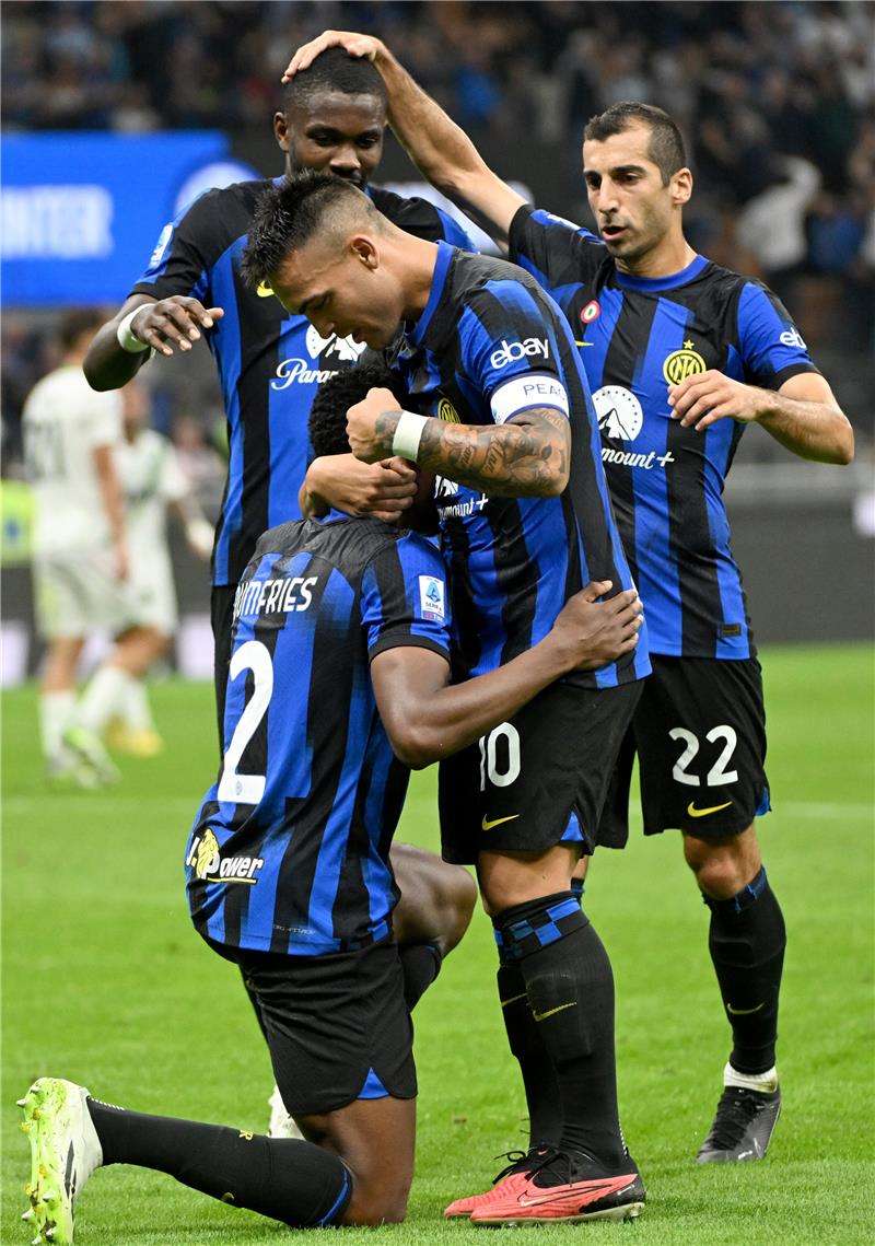 لاعبو إنتر ميلان