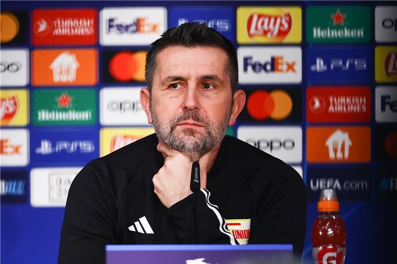 نيناد بيليكا