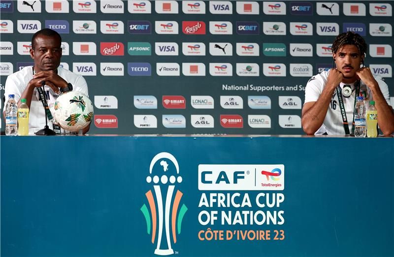 من المؤتمر الصحفي