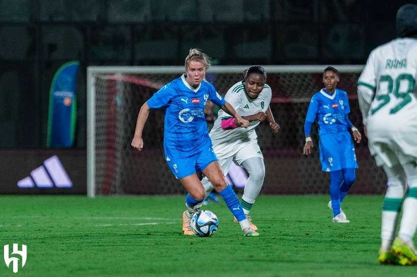 إنستازيا لينيك في لقاء الأهلي والهلال