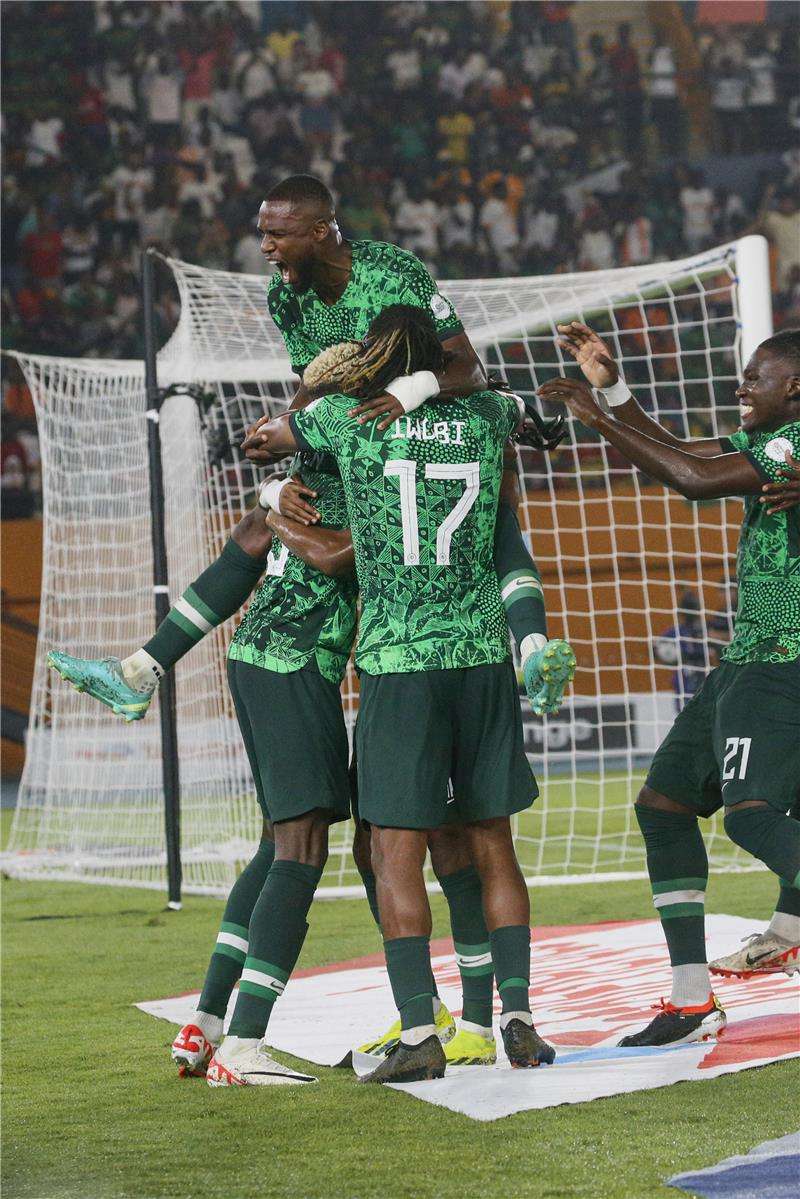 فرحة لاعبي منتخب نيجيريا