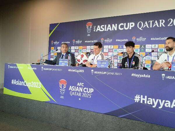 من الموتمر الصحفي