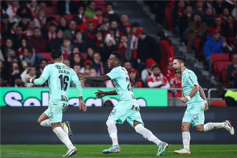 لاعبو براجا