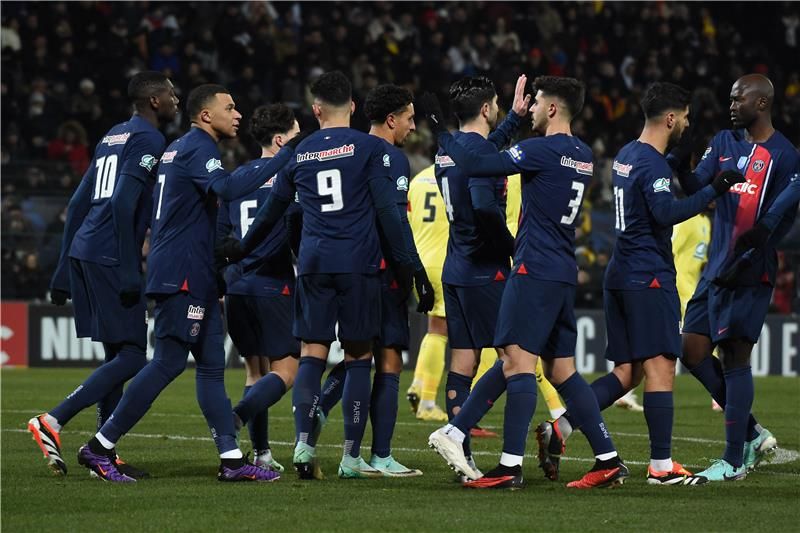 لاعبو باريس سان جيرمان