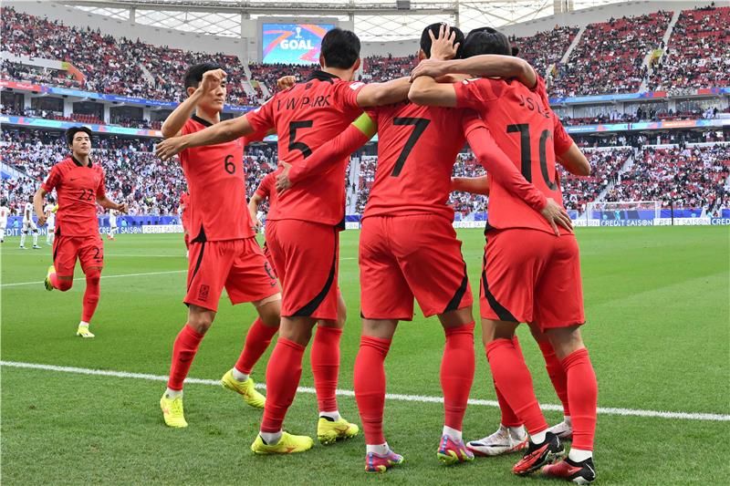 لاعبو منتخب كوريا الجنوبية