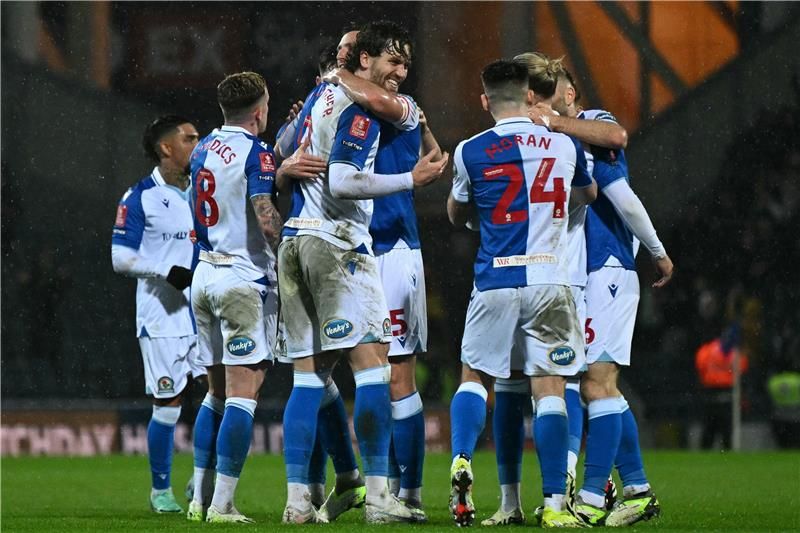 لاعبو بلاكبيرن