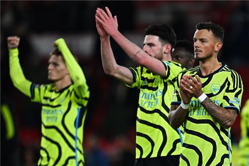 لاعبو أرسنال