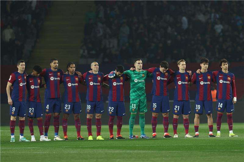 لاعبو برشلونة