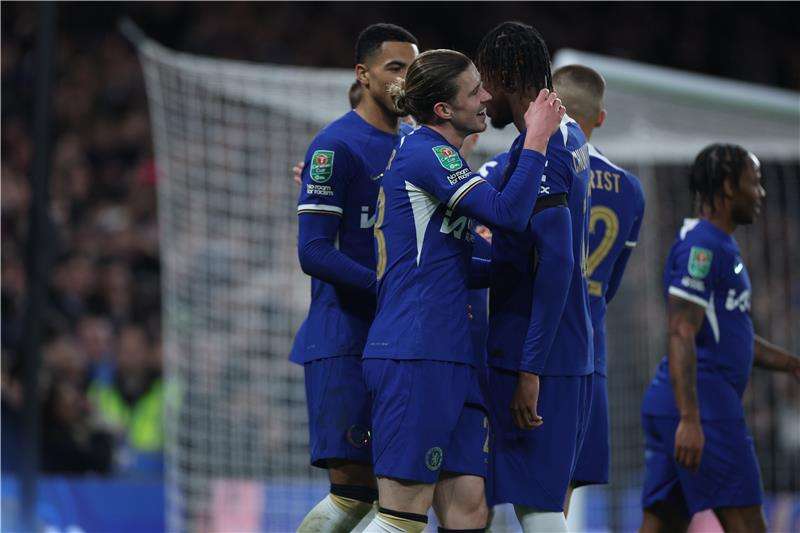 لاعبو تشيلسي