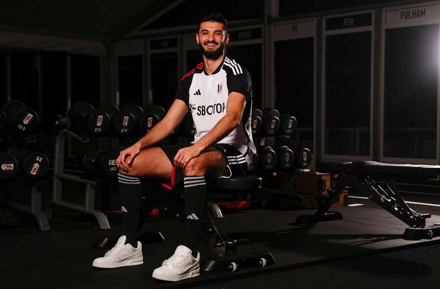 أرماندو بروخا