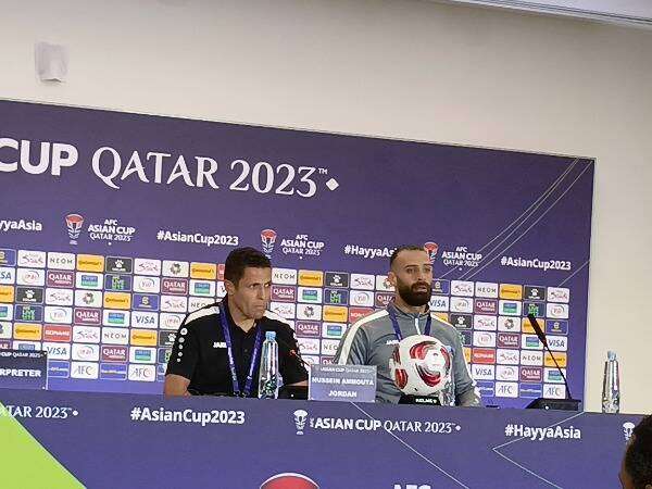 من المؤتمر الصحفي