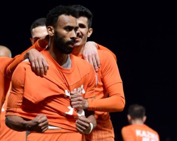 من المواجهة