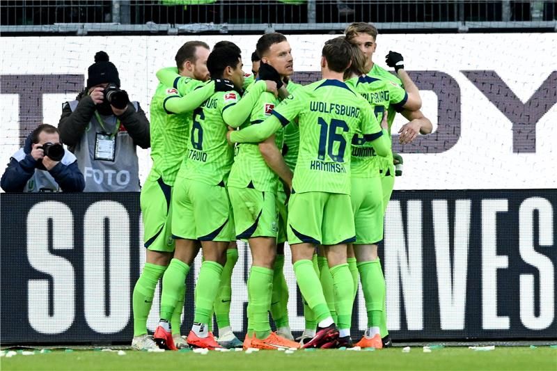 لاعبو فولفسبورج