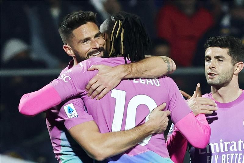 فرحة لاعبي ميلان