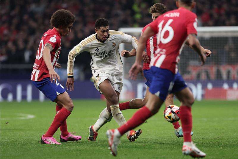 من مباراة سابقة بين الفريقين