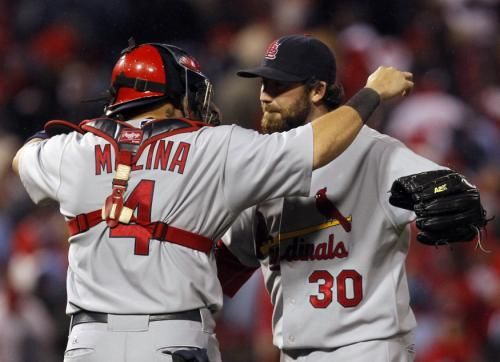 لاعبى  سانت لويس كاردينالز سعداء بالتفوق