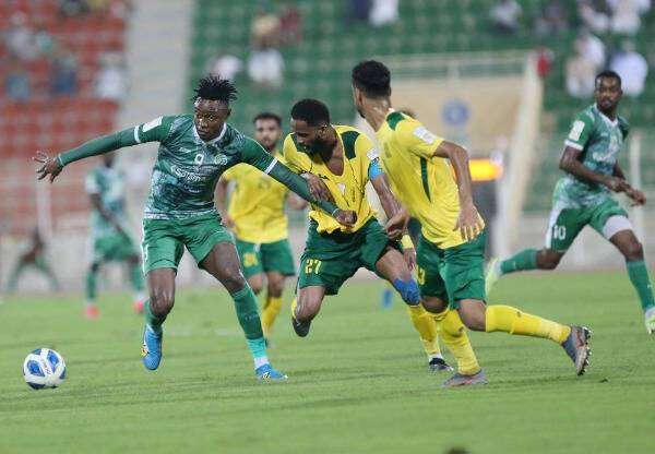 من لقاءات الدوري العماني