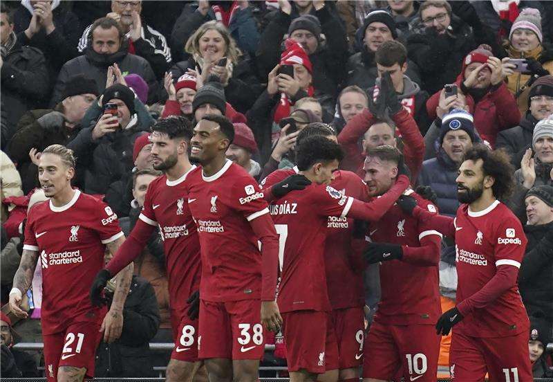 لاعبو ليفربول