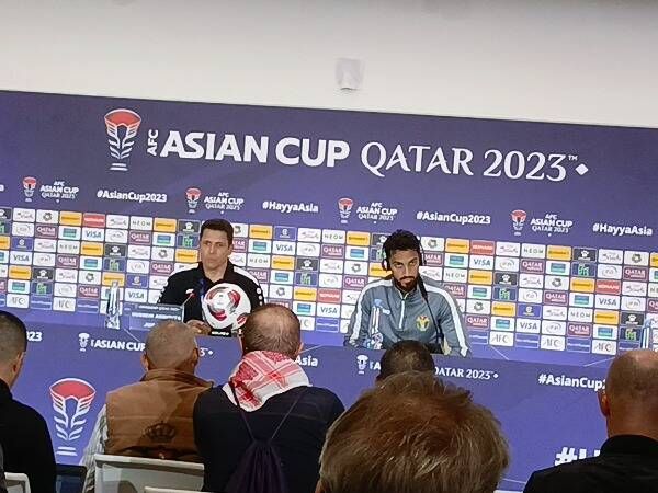 من الموتمر الصحفي