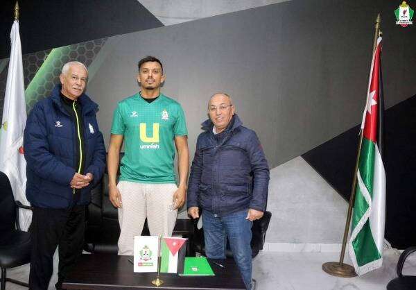 من توقيع العقد