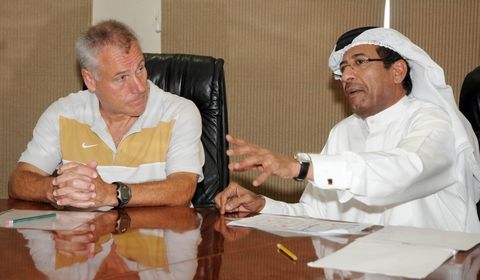 اثناء الأجتماع
