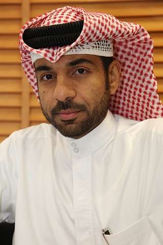 المخرج فواز شمسان رئيس قناة البحرين الرياضية 